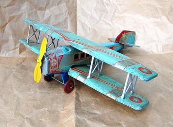 GR - Blikken speelgoed - GR – RARE AVION-JOUET BIPLAN EN, Antiek en Kunst