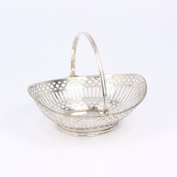 H. Hooijkaas. - Bonbon mand - .835 zilver