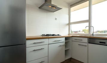Te Huur 3 Kamer Appartement Honthorstlaan In Alkmaar, Huizen en Kamers, Huizen te huur, Alkmaar, Direct bij eigenaar, Noord-Holland