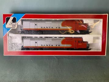 Lima H0 - L 208071 - Diesellocomotief (1) - Dubbele, Hobby en Vrije tijd, Modeltreinen | H0, Nieuw