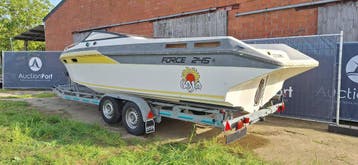 Veiling: Bootaanhangwagen Steinbacher MB 3.5 + Boot 3500Kg, Watersport en Boten, Ophalen, Gebruikt, Overige typen, Dubbelassig (tandemas)