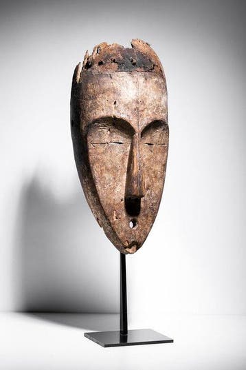 Ngil-masker - Giftand - Gabon