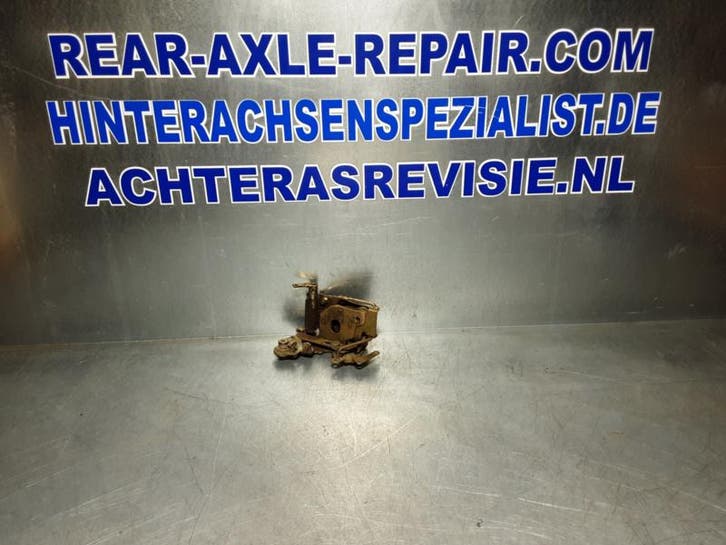 Deurslot Opel Kadett C rechterzijde 2 deurs. (Interieur), Auto-onderdelen, Interieur en Bekleding, Gebruikt, Opel, Verzenden