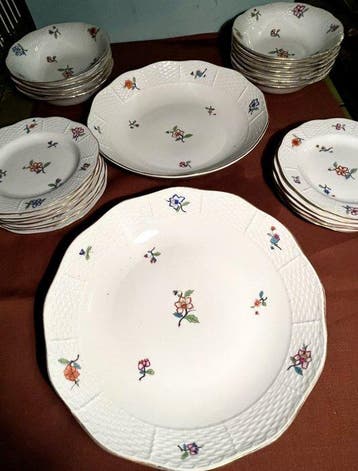 Herend - Tafelservies voor 12 (26) - Porselein