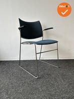 Vergaderstoel - Casala - Blauw gestoffeerd (Vergaderstoelen), Vergader- of Presentatieruimte, Ophalen of Verzenden, Gebruikt, Stoel