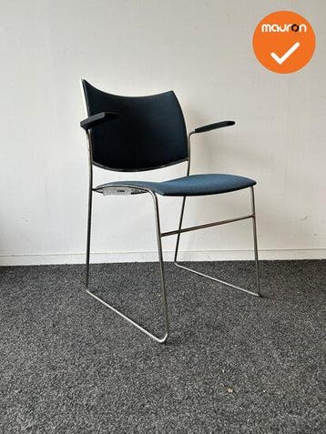 Vergaderstoel - Casala - Blauw gestoffeerd (Vergaderstoelen), Vergader- of Presentatieruimte, Ophalen of Verzenden, Gebruikt, Stoel