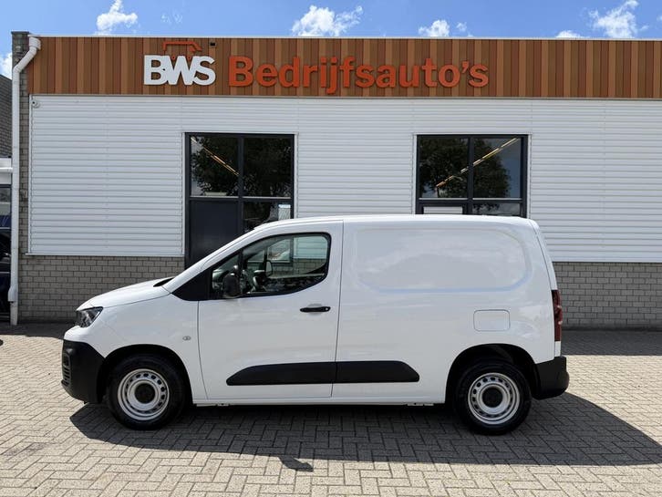 Peugeot - Partner - Bestelauto - 1.2 PureTech Premium /, Auto's, Bestelauto's, Handgeschakeld, Benzine, Wit, Peugeot, Ophalen of Verzenden