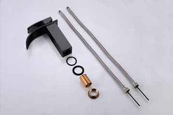 Wastafelkraan Zwart Messing | Keramiek | Nieuw | Scherpe..., Minder dan 50 cm, Nieuw, Ophalen of Verzenden, Minder dan 25 cm
