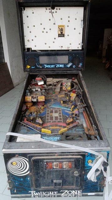 BALLY - Elektronische flipperkast TWILIGHT - 1990-2000 -