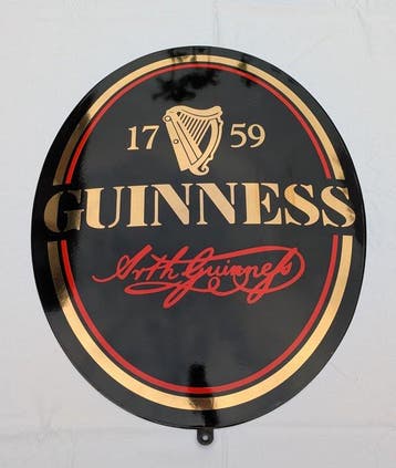 Boos & Hahn Ortenberg Baden - Guinness Beer - Reclamebord -