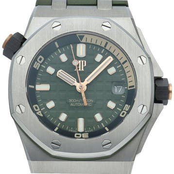 Audemars Piguet - Royal Oak Offshore Diver Green -, Nieuw