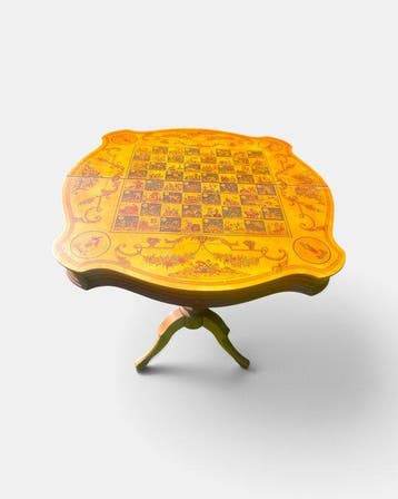 Italy – Gioco del Biribisso folding gaming table / coffee