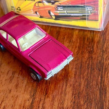 Matchbox 1:64 - Modelauto - Ford Capri, Nieuw