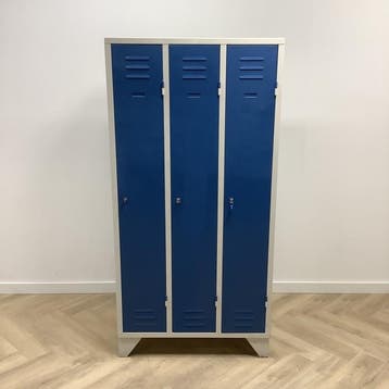 Garderobe/lockerkast 3 deurs, met hang en leg (hxbxd), Ophalen of Verzenden, Gebruikt