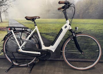 Gazelle Grenoble C7+ Elektrische fiets - Bosch Middenmotor, Ophalen of Verzenden, Zo goed als nieuw, 50 km per accu of meer, 55 tot 59 cm