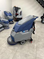 Velar SZ450 schrobzuigmachine, SCHERPE PRIJS, Doe-het-zelf en Verbouw, Reinigingsmachines, Verzenden, Zo goed als nieuw, Schrobmachine