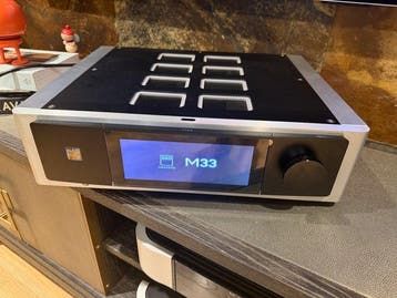 NAD - Masters M33 / BluOS Streaming DAC-versterker Solid, Nieuw