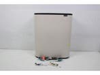 Brabantia Bo Touch Bin - Prullenbak - 2 x 30 liter - Soft, Huis en Inrichting, Woonaccessoires | Prullenbakken, Verzenden, Zo goed als nieuw