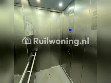 Rustige Gezinswoning op een Mooie Locatie (dichtbij Utrecht), Utrecht