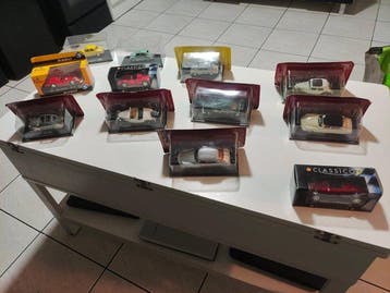 Altaya, Hachette 1:43 - Modelauto (12) - Citroen 2cv-, Nieuw