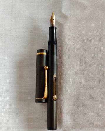 Enrico Lattes - The King reg n. 890 - Vulpen, Nieuw