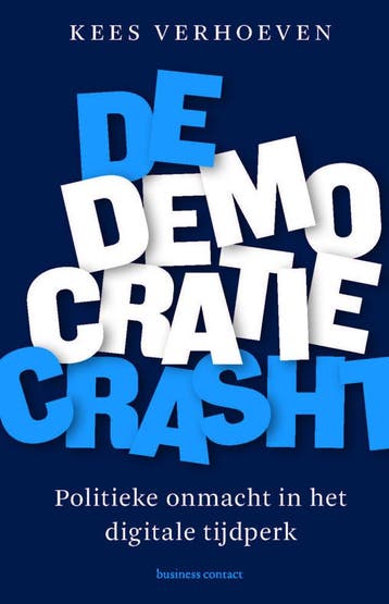 De democratie crasht (Goed), Verzenden, Gelezen, Kees Verhoeven