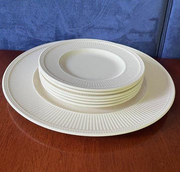 Wedgwood - Tafelservies (7) - Windsor - Aardewerk - 7-delig