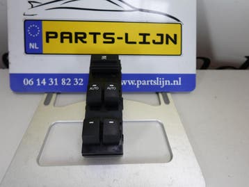 Gebruikte raamlichtschakelaar Kia Forte 2011-2013 – 93570-1K, Ophalen of Verzenden, Nieuw