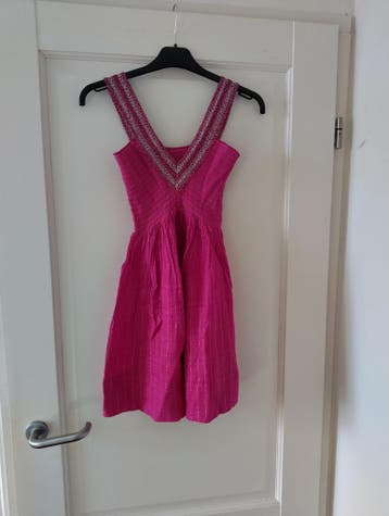 feestelijk roze zomerjurkje maat XXS, Kleding | Dames, Jurken, Ophalen of Verzenden, Zo goed als nieuw, Roze, Maat 34 (XS) of kleiner
