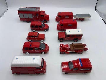 Solido 1:43 - Model vrachtwagen (10) - Brandweervoertuigen, Nieuw