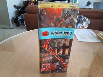 Corgi Niet op schaal - Modelauto - Simon Snorkel Fire Engine, Nieuw