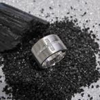 Witgouden ring met kruis van diamanten 0,60 ct., 18 tot 19, Gebruikt, Overige kleuren, Ophalen of Verzenden