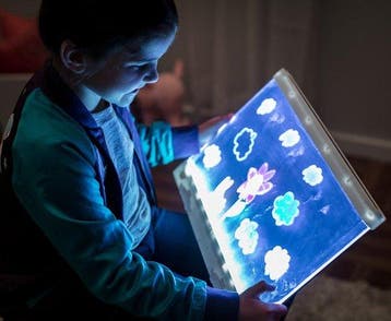 Crayola - Hobbypakket - Lichtgevend Tekenbord Voor Kinderen, Ophalen of Verzenden, Zo goed als nieuw