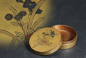 Wierookbrander - Wierookcontainer met herfstbloemen maki-e
