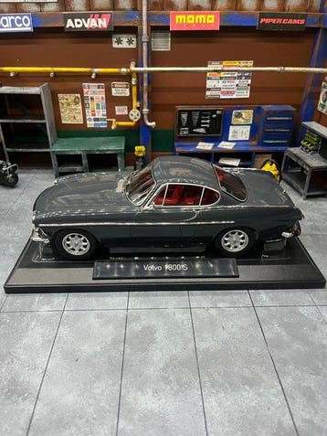Norev 1:18 - Modelauto - Volvo P1800 S (1969), Nieuw