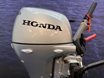 Honda 8 pk buitenboordmotor | Elektrisch gestart knuppel, 5 tot 10 pk, Viertaktmotor, Ophalen of Verzenden, Zo goed als nieuw