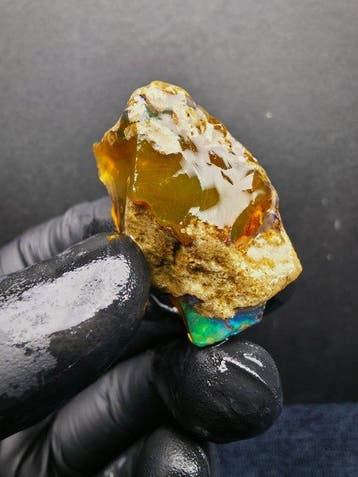 80cts Crystal Opal Specimen Ruw- 16 g