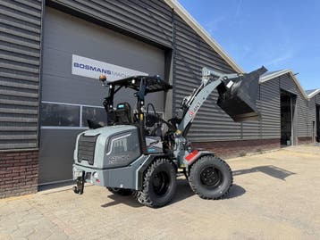 Giant G2700 X-TRA HD + minishovel NIEUW zeer compleet! €840, Zakelijke goederen, Ophalen, Wiellader of Shovel