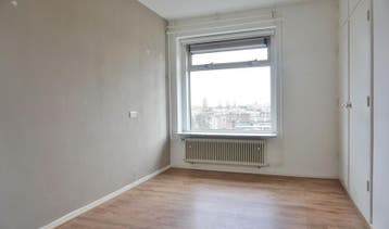 Te Huur 4 Kamer Appartement Bentinckplein In Rotterdam, Huizen en Kamers, Rotterdam, Direct bij eigenaar, Appartement, Rotterdam