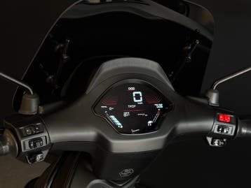 Vespa Sprint | Digitale teller | Brom | 2026 | 0 km | Nieuw, Overige modellen, Maximaal 45 km/u, Nieuw, Ophalen of Verzenden