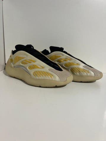 Adidas - Yeezy 700 V3 - Sneakers - Maat: EU 44 - Nieuw met, Nieuw