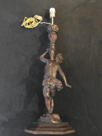 Lamp - Hout - Oude beeldhouwwerk van een engel