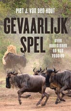 Gevaarlijk spel | 9789045038742 | Piet J. van den Hout, Zo goed als nieuw, Piet J. van den Hout