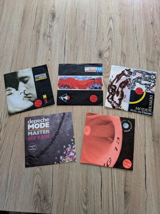 Depeche Mode - 5 x Red vinyl 7 Singles - First Pressing, Cd's en Dvd's, Vinyl Singles