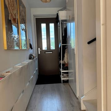 Huis in Almere gevonden voor €690,- pm, Huizen en Kamers, Huizen te koop, Almere