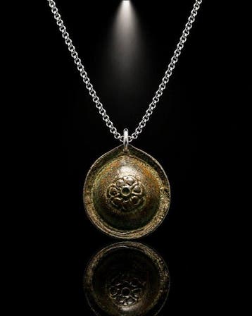Viking periode Brons Het Zonneschild van de Krijger —