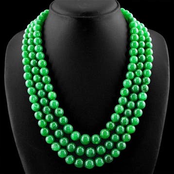 Prachtige ketting met drie draden, handgemaakte ronde