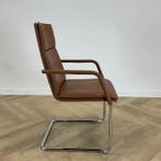 Brunner Fina Soft vergader design stoel, bruin leder -, Huis en Inrichting, Stoelen, Ophalen of Verzenden, Gebruikt, Leer, Eén