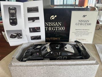 Autoart 1:18 - Modelauto - Nissan GT-R GT500 Stealth Model, Nieuw