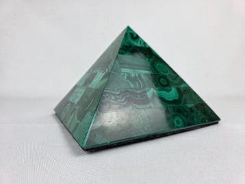 sculptuur, Grande e prestigiosa Piramide in Malachite, Antiek en Kunst